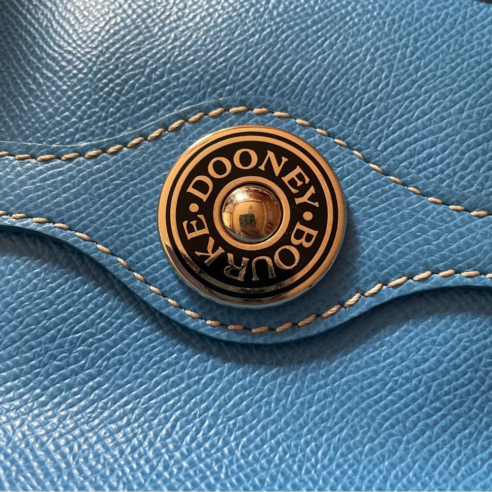 Dooney and Bourke Tote Bag Blue Purse - Picture 5 of 15
